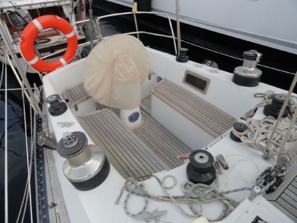 [Immagine: 2011327172321_IW 40 pozzetto da prua.jpg]